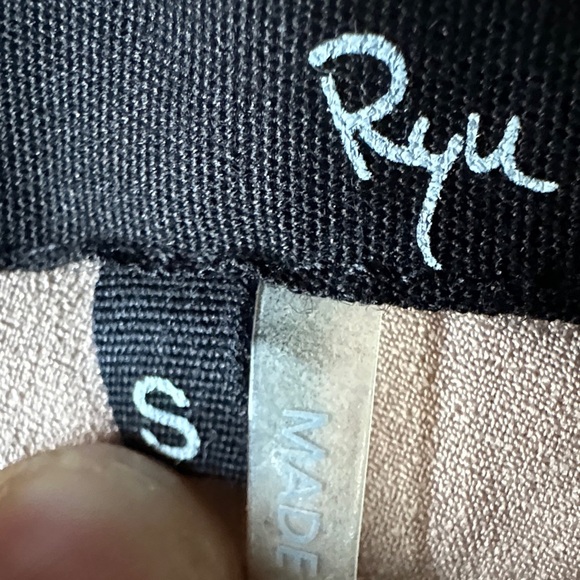 Ryu Tan Ruffle Mini Skirt - Picture 4 of 7